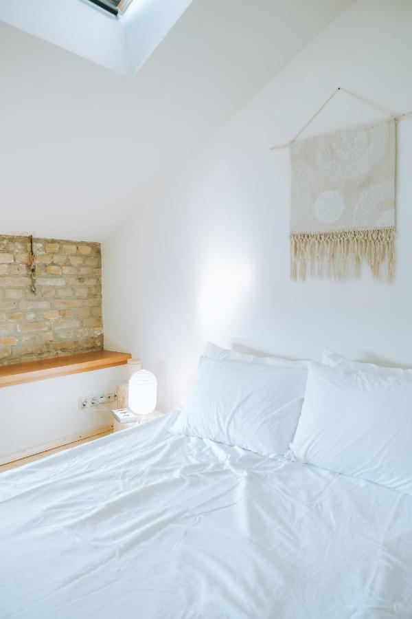 White Loft In The Riga City Center Bagian luar foto