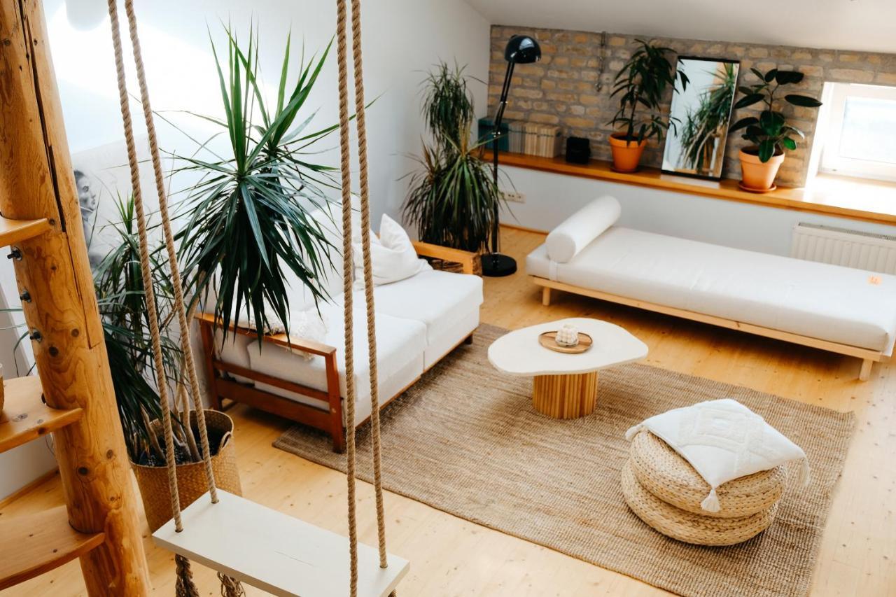 White Loft In The Riga City Center Bagian luar foto
